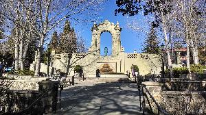 Exedra Plaza