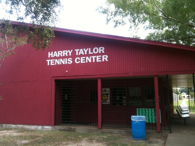 Tennis Center