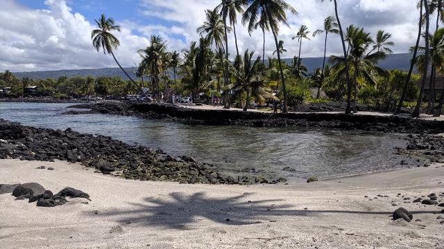 Keone'ele Cove