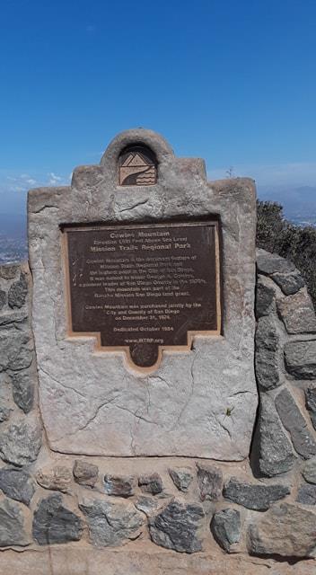 Summit Marker